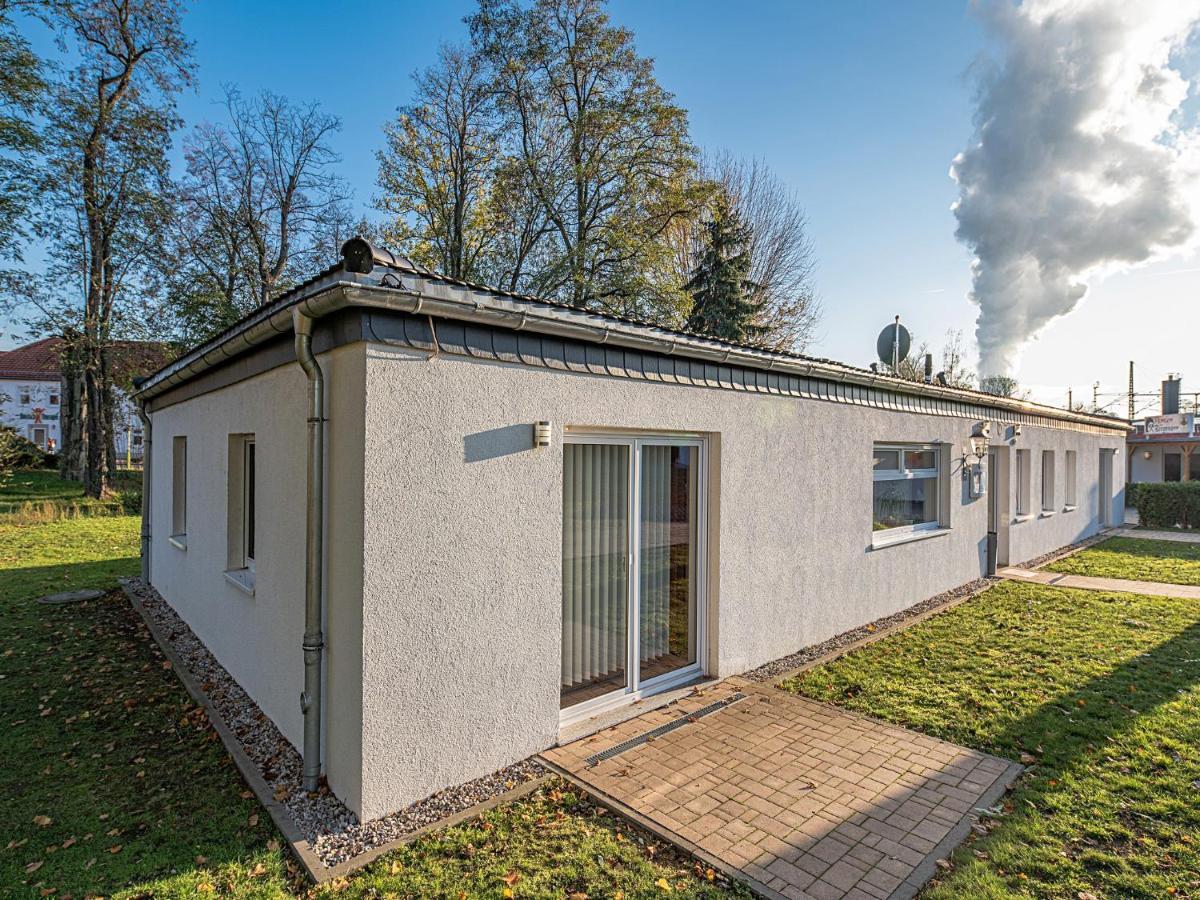 Pension Zum Bergmann Bohlen (Saxony) Exterior foto